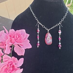 Elegant Silver and Pink Necklace Set